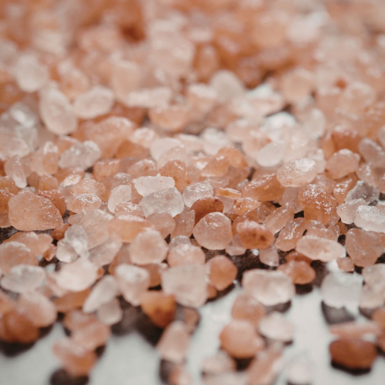 Lampe cristal de sel 3-4 kg avec socle en bois