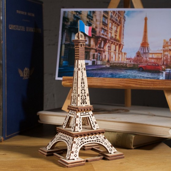 Maquette ugears tour effeil